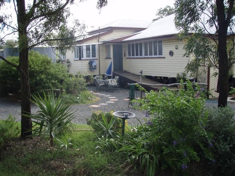 5 Lau Street, Goombungee QLD 4354