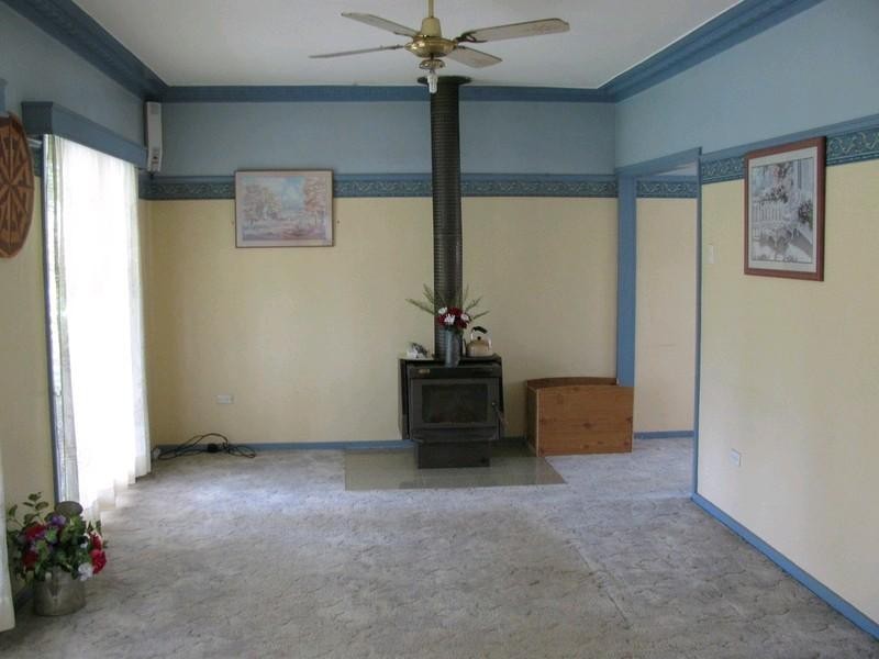 5 South Street, Crows Nest QLD 4355