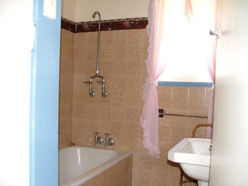 5 South Street, Crows Nest QLD 4355