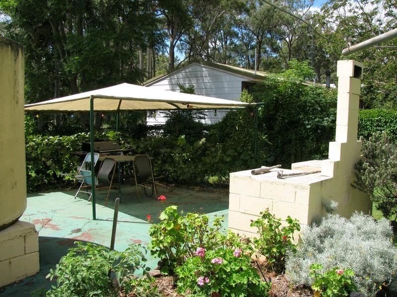 5 South Street, Crows Nest QLD 4355