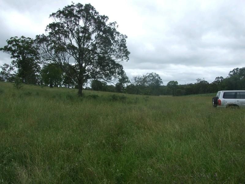 5758 New England Highway, Crows Nest QLD 4355