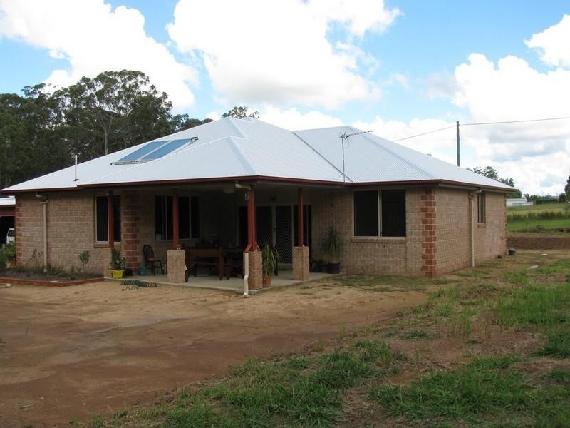 9 Barkers Lane, Crows Nest QLD 4355