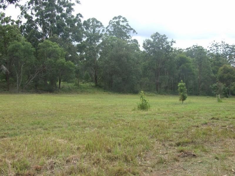 339 Perseverance Dam Road, Crows Nest QLD 4355