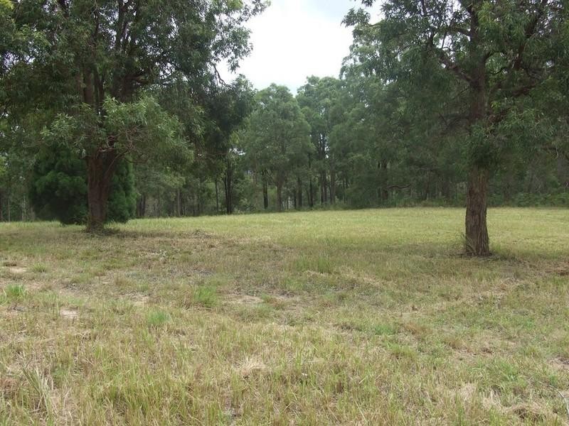 339 Perseverance Dam Road, Crows Nest QLD 4355