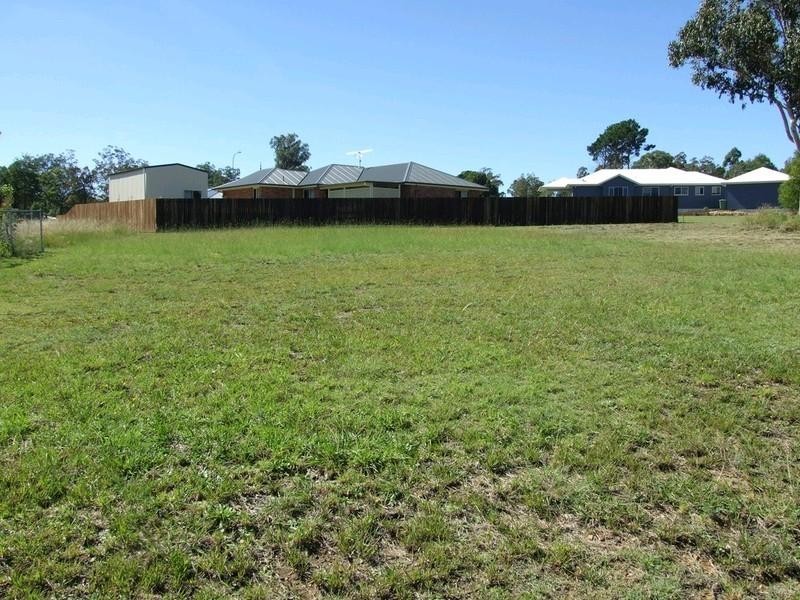 4 Jackson Court, Crows Nest QLD 4355