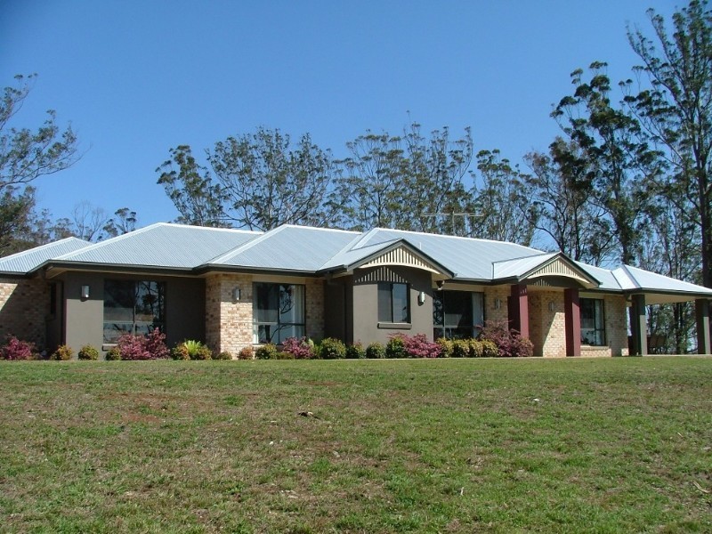 101 Forest Drive, Hampton QLD 4352