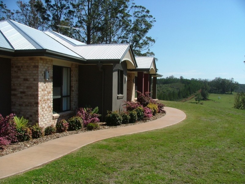 101 Forest Drive, Hampton QLD 4352