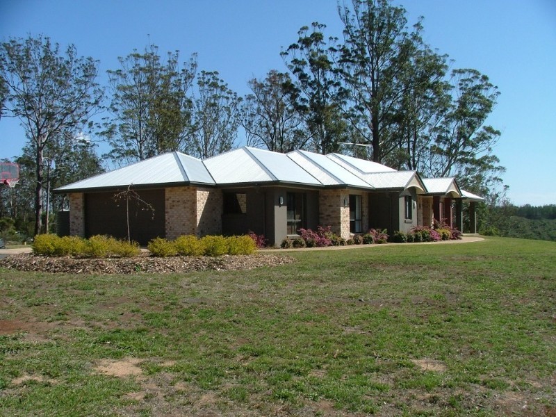 101 Forest Drive, Hampton QLD 4352