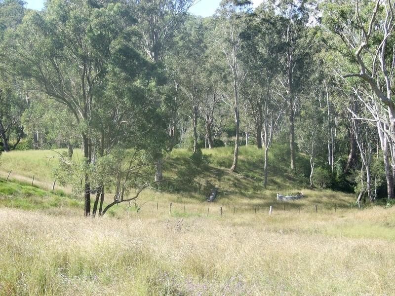 19 Schick Road, Thornville QLD 4352