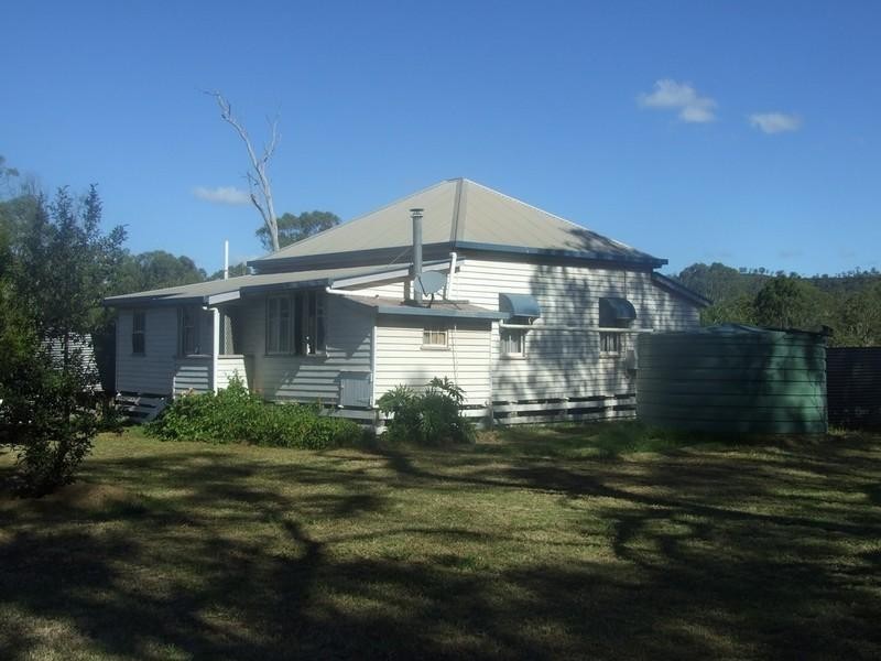 19 Schick Road, Crows Nest QLD 4355