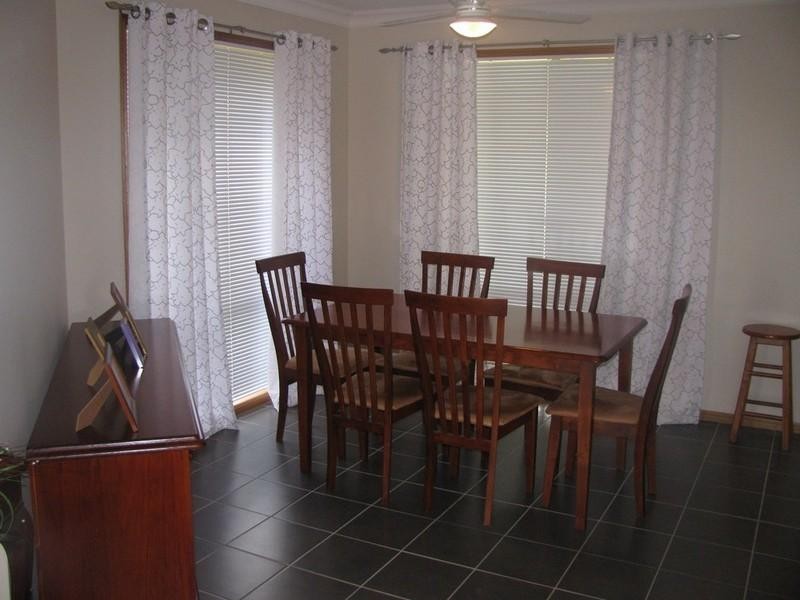 7 Vicky Avenue, Crows Nest QLD 4355