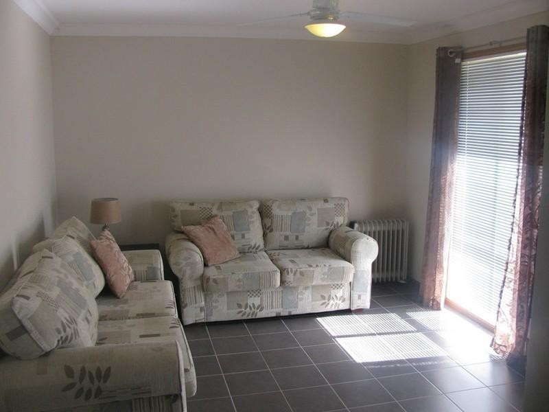 7 Vicky Avenue, Crows Nest QLD 4355