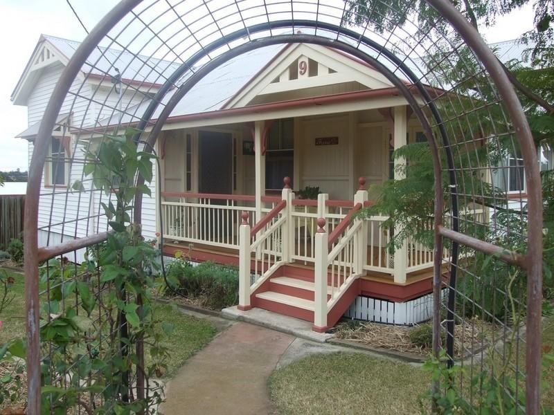 9 George Street, Goombungee QLD 4354