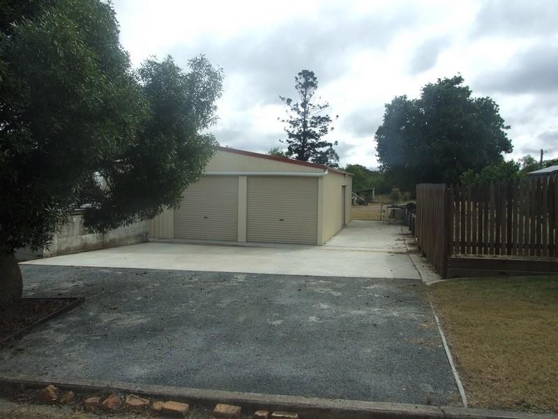 9 George Street, Goombungee QLD 4354