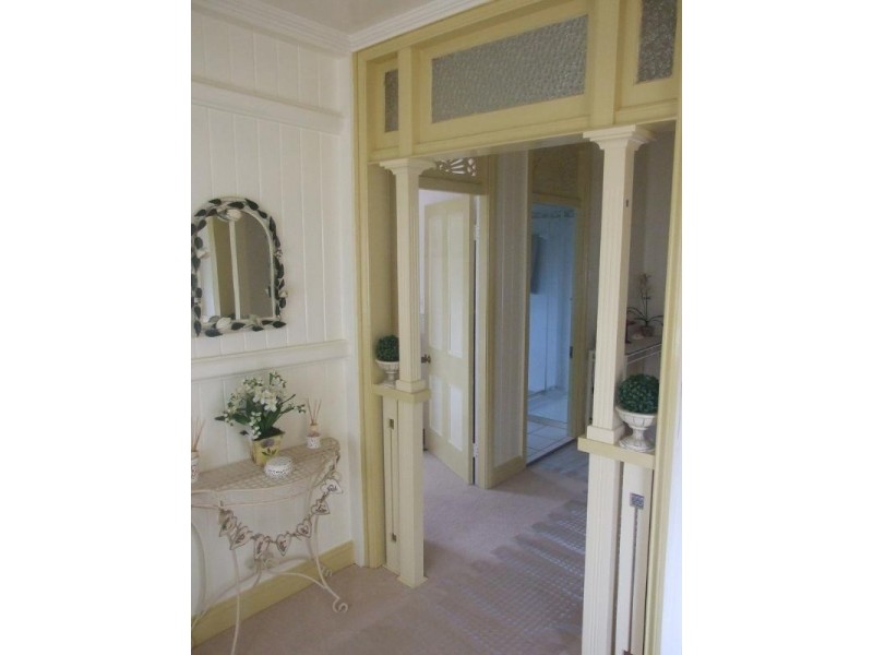 9 George Street, Goombungee QLD 4354