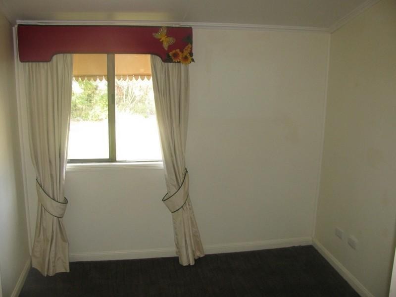 38 South Street, Crows Nest QLD 4355