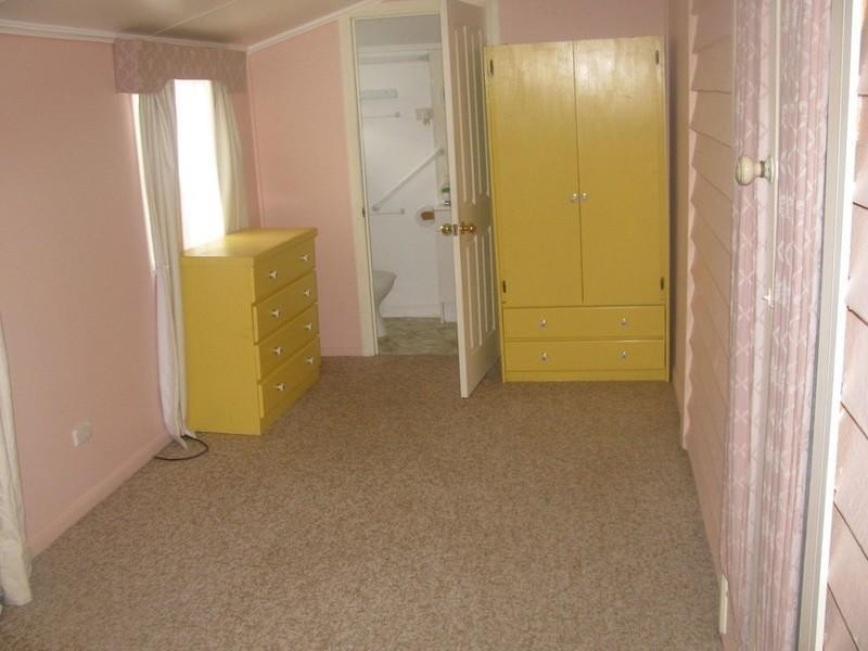 38 South Street, Crows Nest QLD 4355