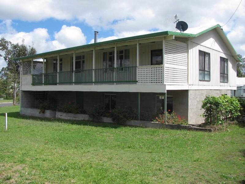 2 Dale Street, Crows Nest QLD 4355