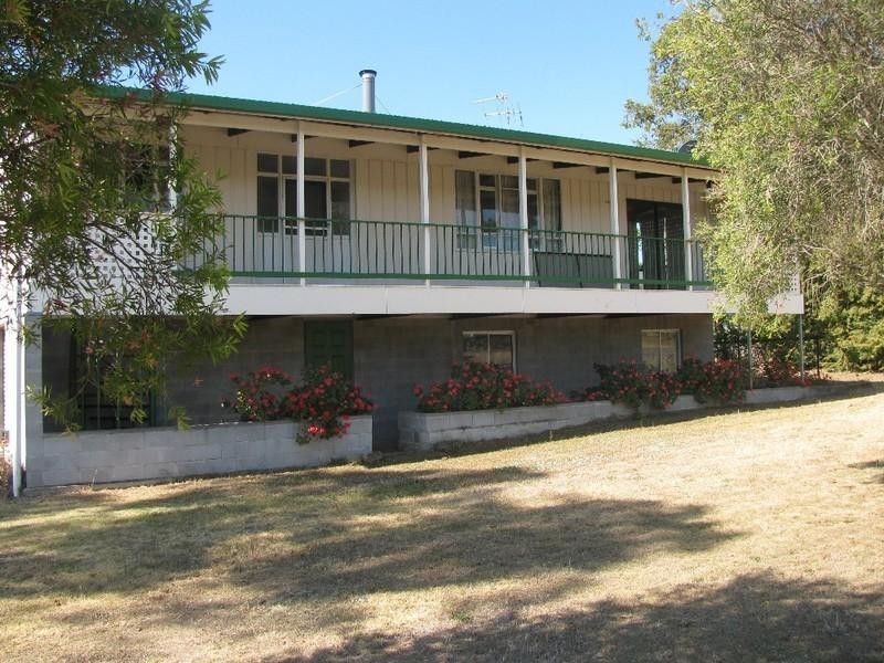 2 Dale Street, Crows Nest QLD 4355