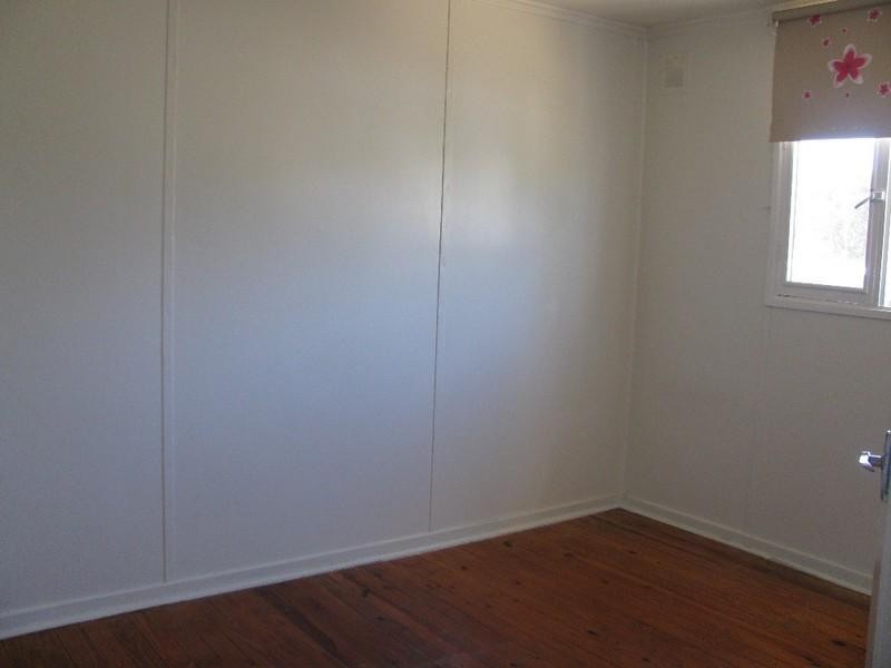 2 Dale Street, Crows Nest QLD 4355