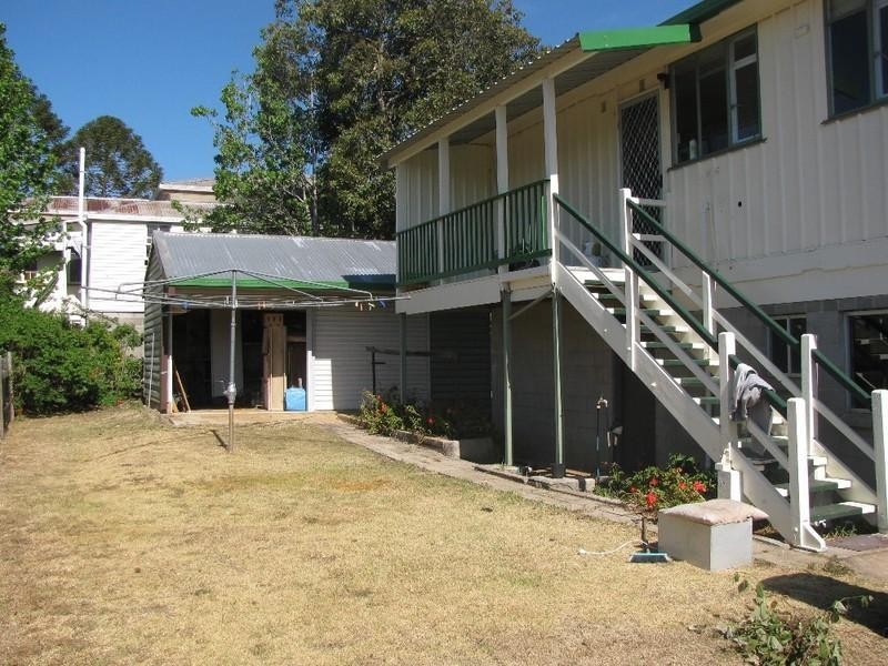 2 Dale Street, Crows Nest QLD 4355