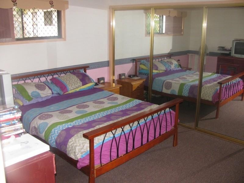 8 Peters Street, Goombungee QLD 4354