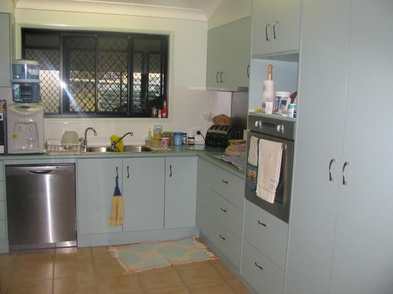 1 New England Highway, Crows Nest QLD 4355