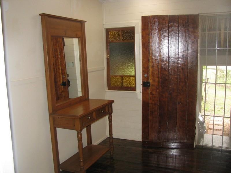 6 Short Street, Crows Nest QLD 4355