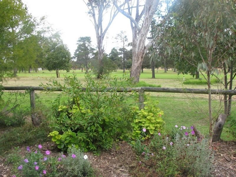 6 Short Street, Crows Nest QLD 4355