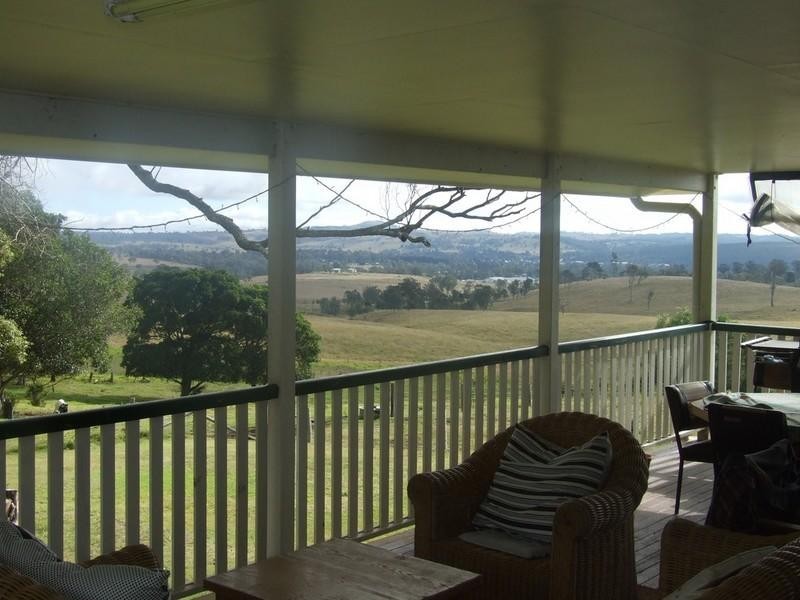 209 Pechey Forestry Road, Crows Nest QLD 4355