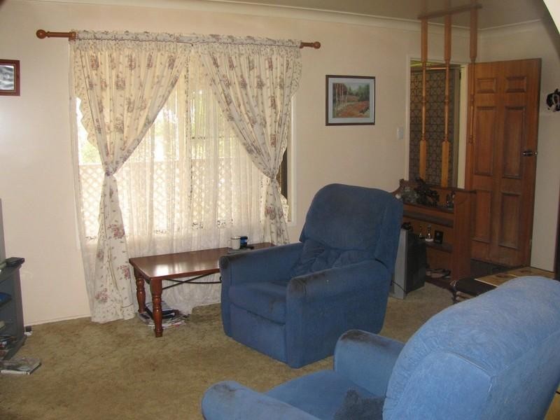 35 Mocatta Street, Goombungee QLD 4354