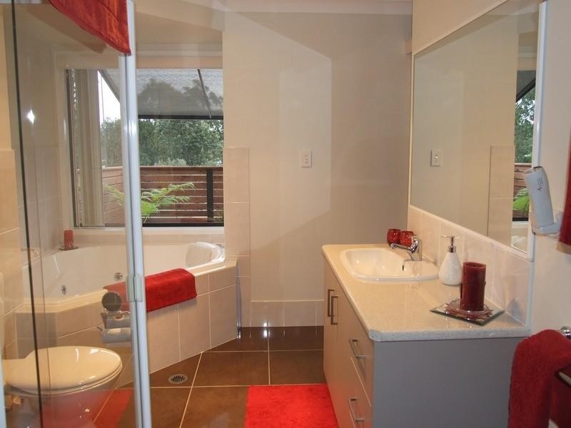 7 Jackson Court, Crows Nest QLD 4355