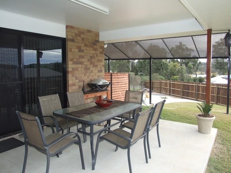 7 Jackson Court, Crows Nest QLD 4355