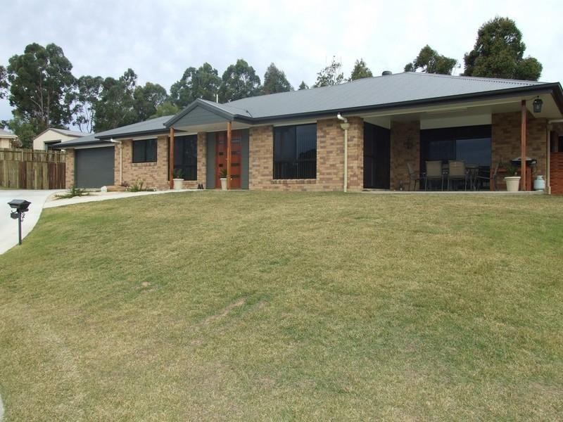 7 Jackson Court, Crows Nest QLD 4355