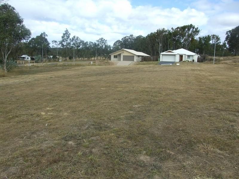 4 Lewis Street, Crows Nest QLD 4355