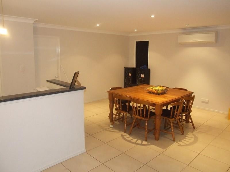 6 Mocatta Street, Goombungee QLD 4354