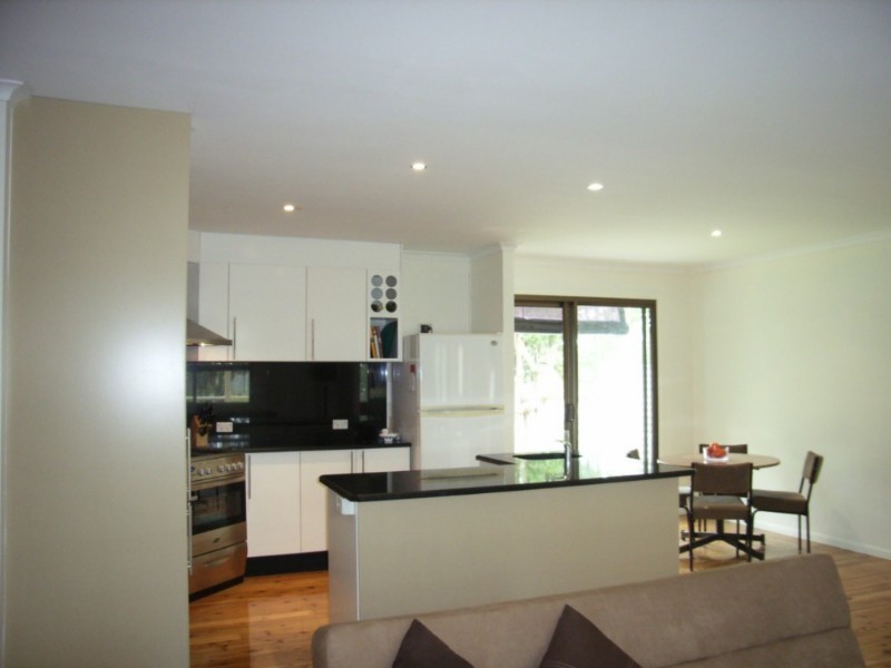 1 Oxford Street, Crows Nest QLD 4355