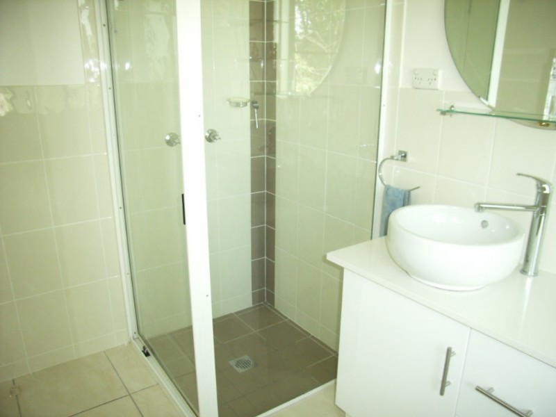 1 Oxford Street, Crows Nest QLD 4355