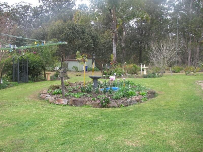 10 Woodlea Court, Crows Nest QLD 4355