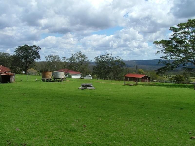 76 Cullens Road, Ravensbourne QLD 4352