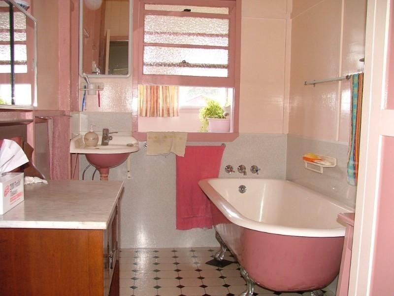 76 Cullens Road, Ravensbourne QLD 4352