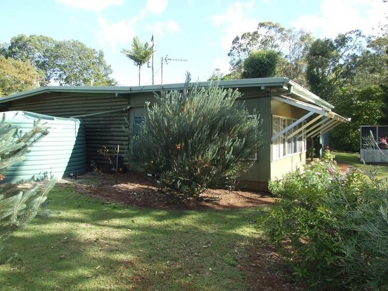 98 King Road, Blackbutt QLD 4306