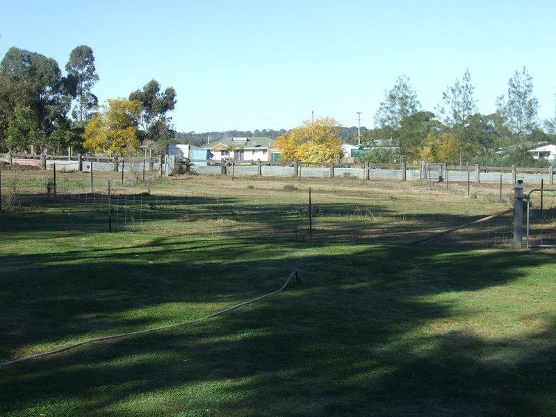 10 Hartwig Street, Goombungee QLD 4354