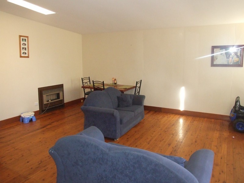 10 Hartwig Street, Goombungee QLD 4354