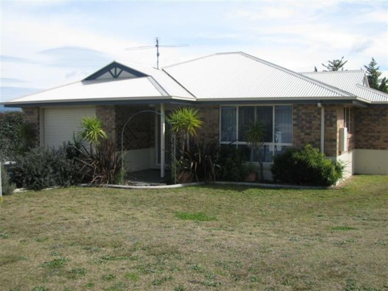 12 Matthew Court, Crows Nest QLD 4355