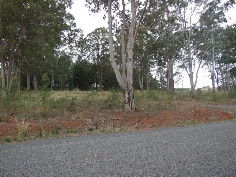 000 Edward Street, Crows Nest QLD 4355