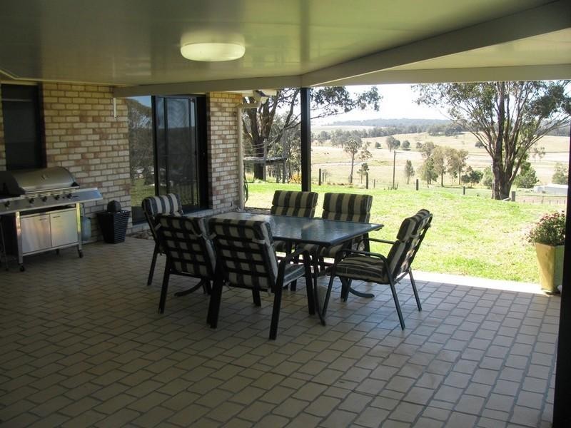 51 Woodlea Court, Crows Nest QLD 4355