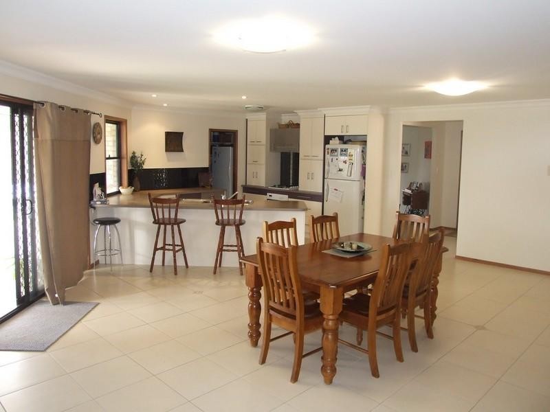 51 Woodlea Court, Crows Nest QLD 4355