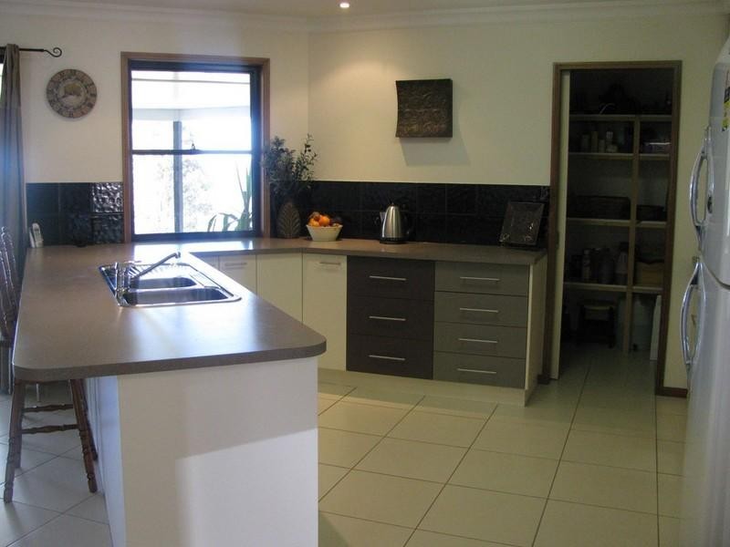 51 Woodlea Court, Crows Nest QLD 4355