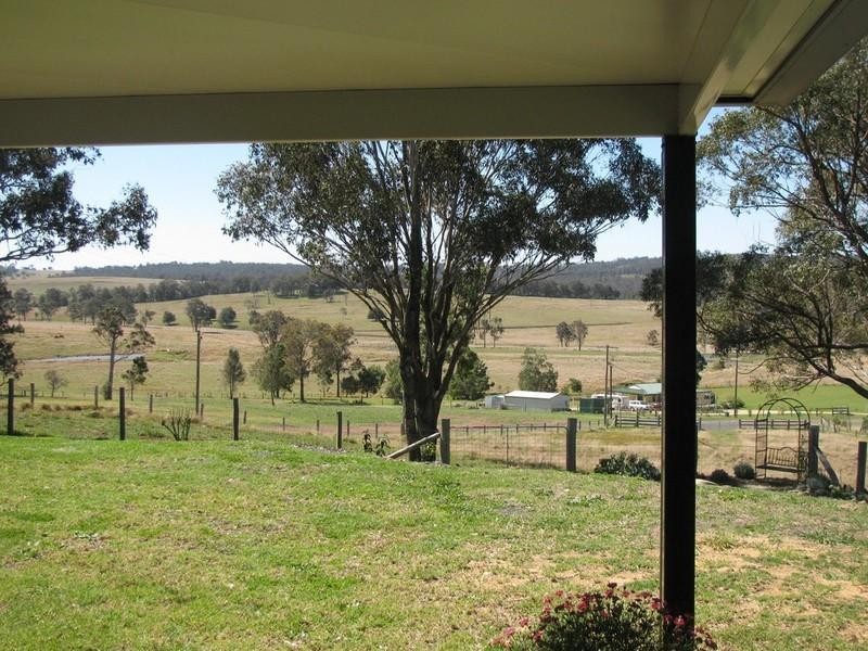 51 Woodlea Court, Crows Nest QLD 4355